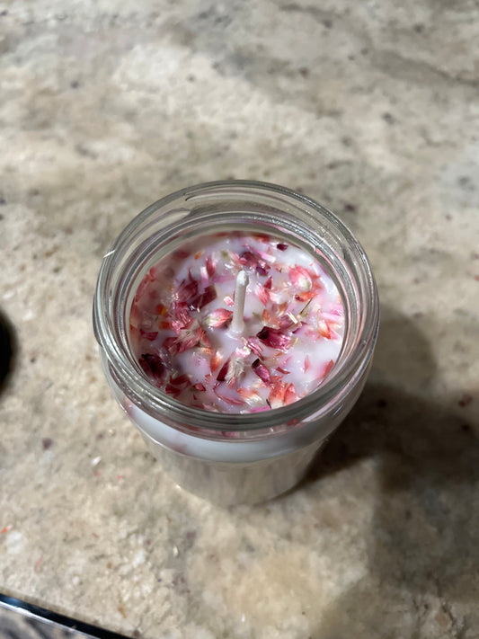 Wildflower Sprinkled Strawberry Colada Aromatherapy Candle